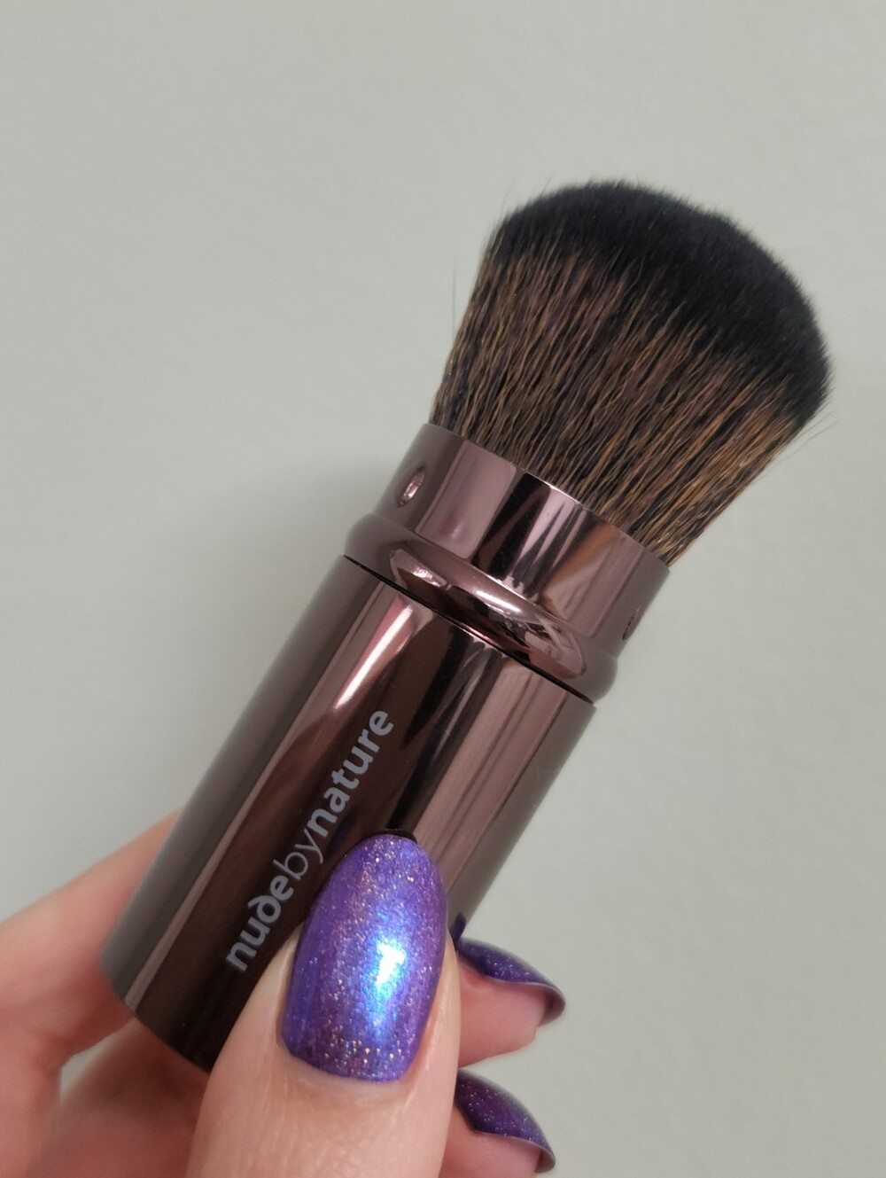 Nude by Nature ✨ Retractable Travel Brush